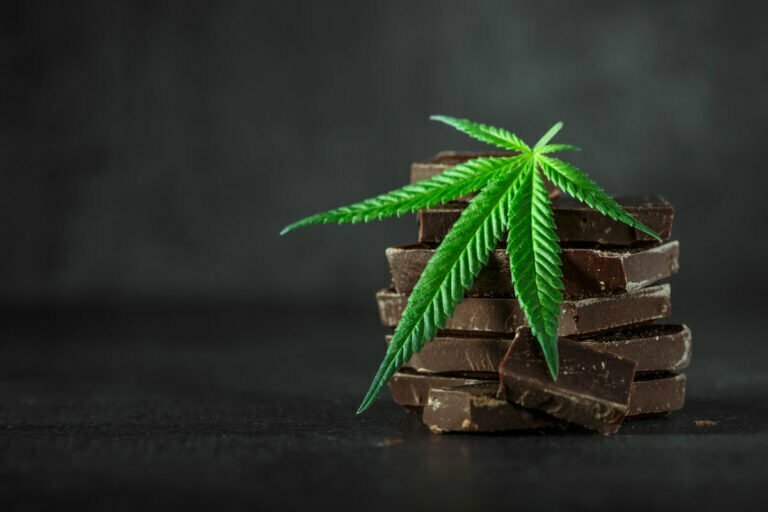 Cannabis Chocolate Bars - Jamestown